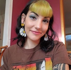 Meet your Posher, Daniella